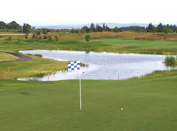 Tri-Mountain Golf Course - Ridgefield, Washington - Golf Course Picture