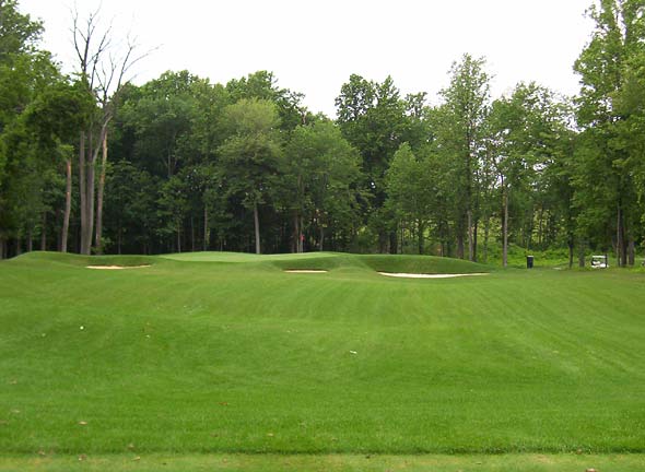 Blue Mash Golf Course - Laytonsville, Maryland - Golf Course Picture