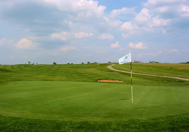 MayWood Golf Club - Bardstown, Kentucky - Golf Course Picture