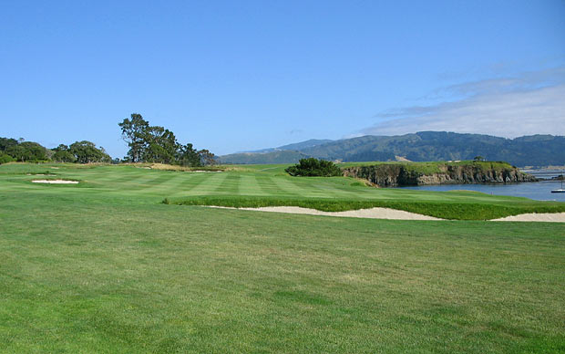 Pebble Beach Golf Links - Pebble Beach, California - Golf Course Picture