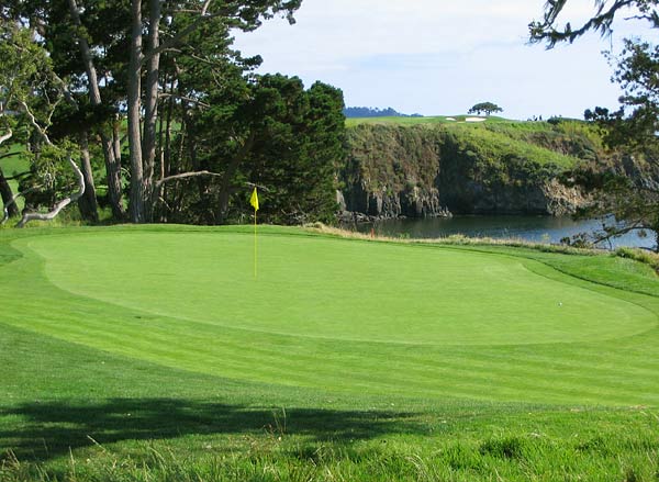 Pebble Beach Golf Links - Pebble Beach, California - Golf Course Picture